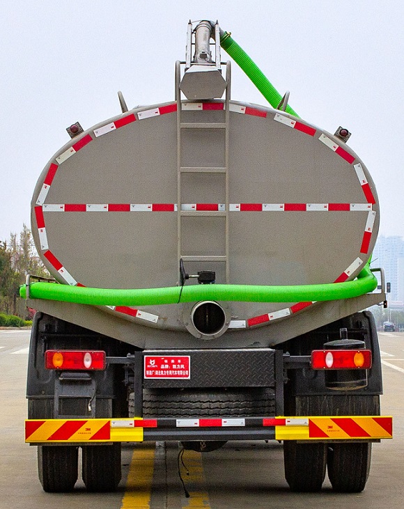 KLF5180GXEL6型吸糞車